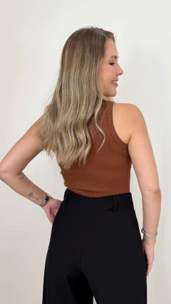 REGATA CANELADA LUIZA (VÁRIAS CORES DISPONÍVEIS)