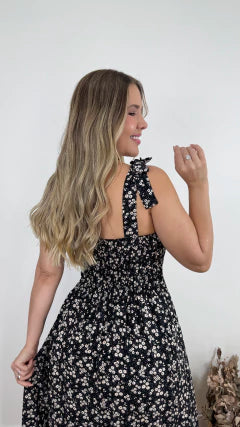 VESTIDO CINTIA (VÁRIAS CORES DISPONÍVEIS)