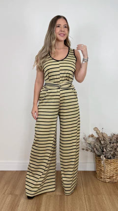 MACACÃO ROSANA (VÁRIAS CORES DISPONÍVEIS)